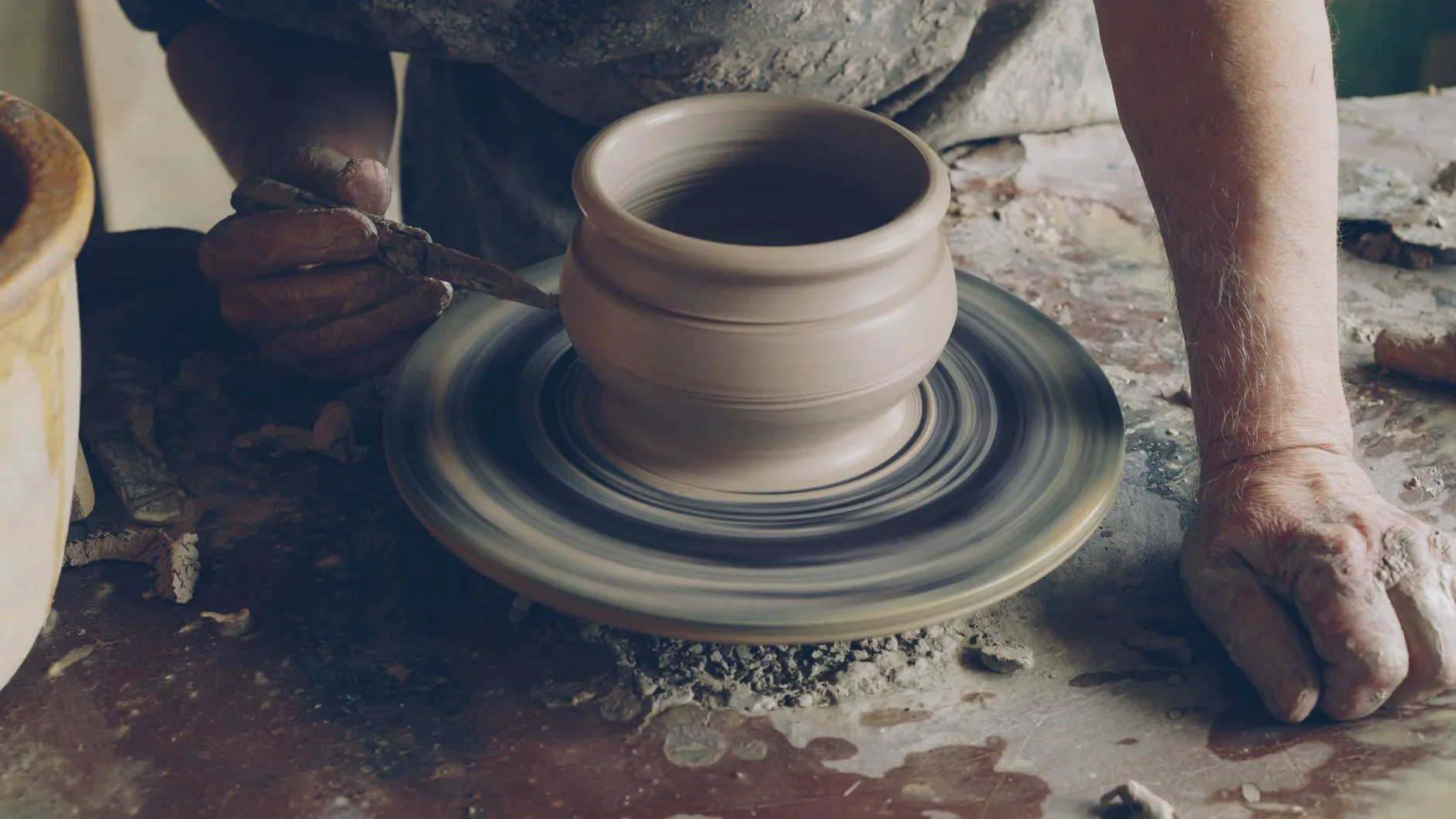 Intermediate Throwing Course - 8 Weeks - Monday Evening at Kiln Cambridge