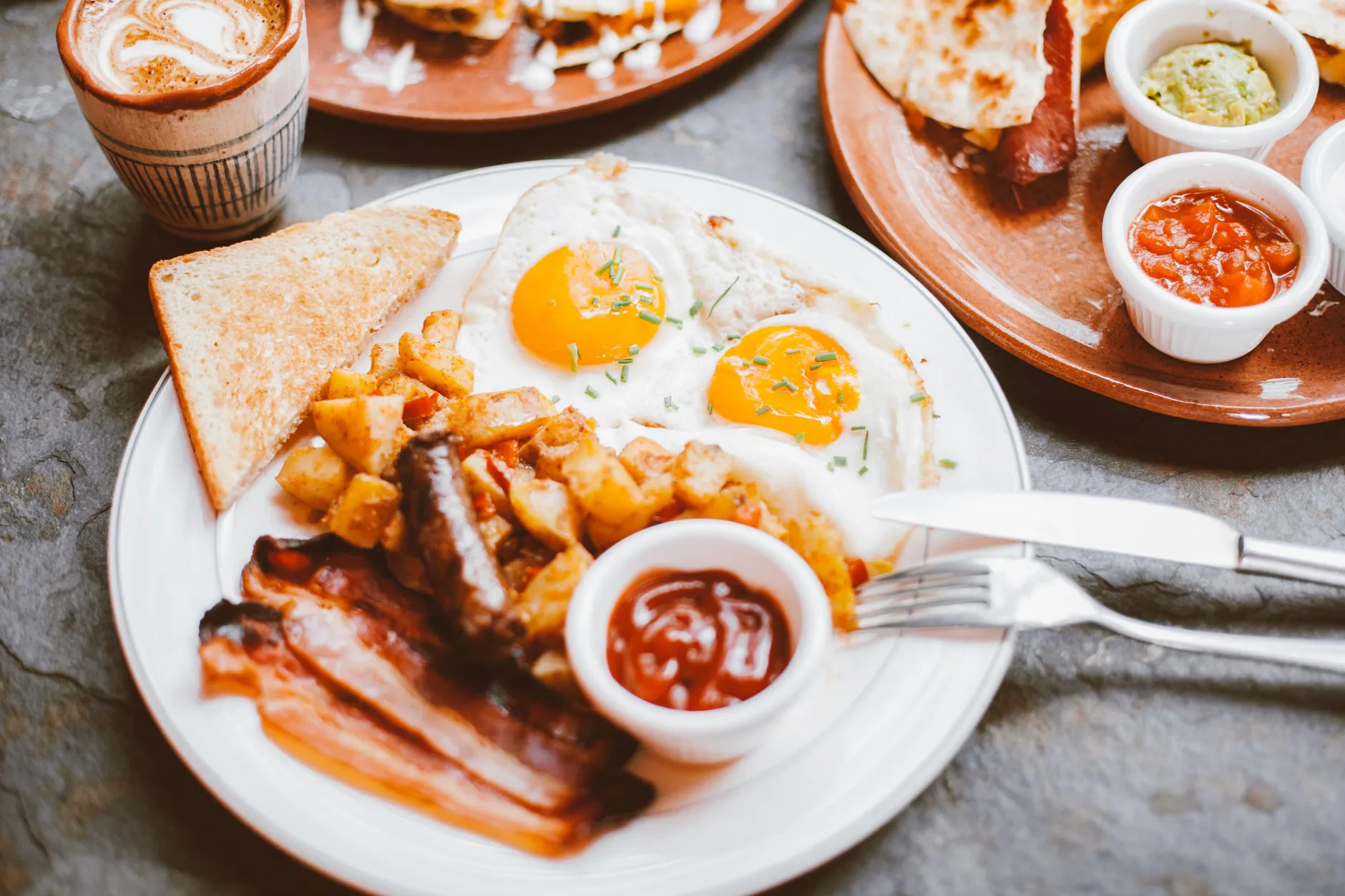 Yates Liverpool Bottomless Brunch at Yates Liverpool