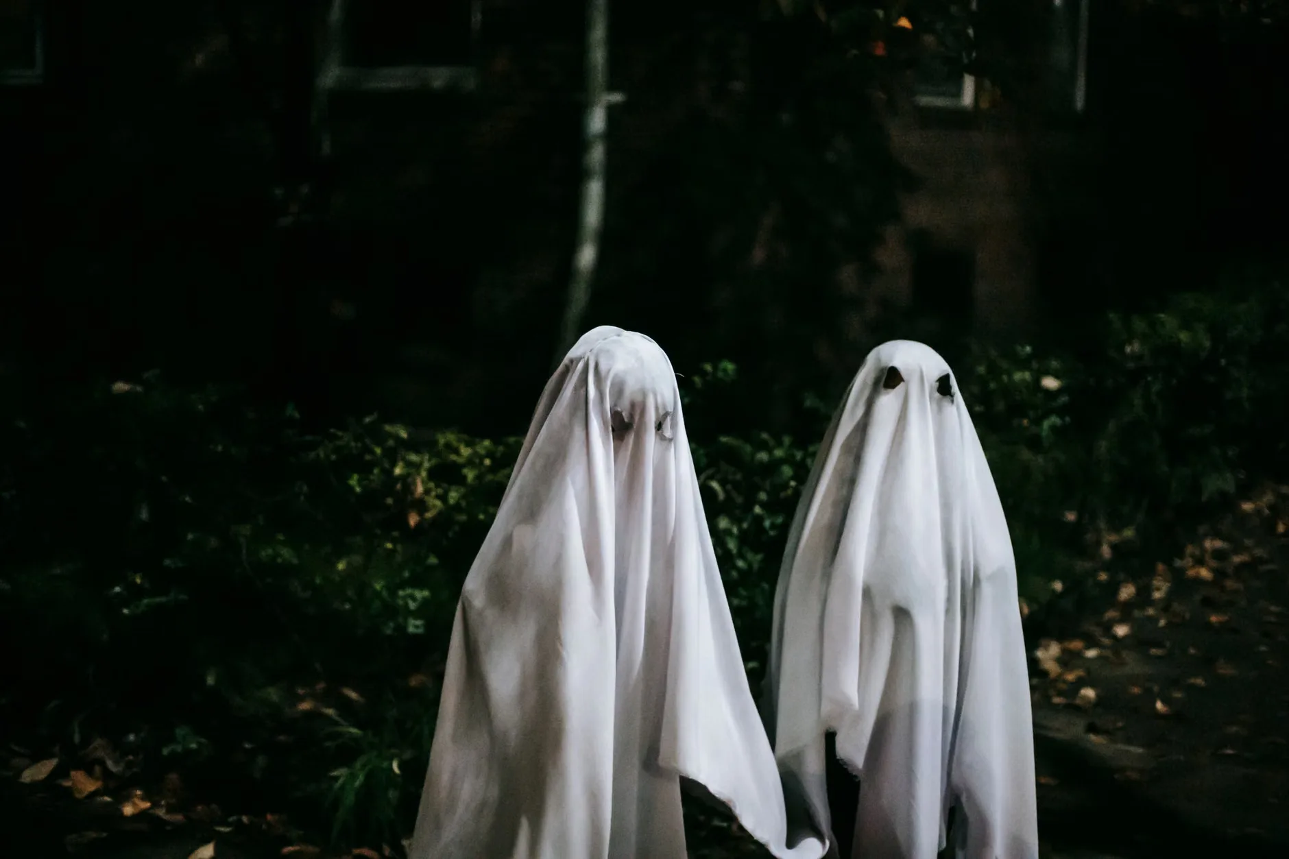 Parable & Louder Halloween: Colyn, Henri Bergmann, Everything Is Art at E1