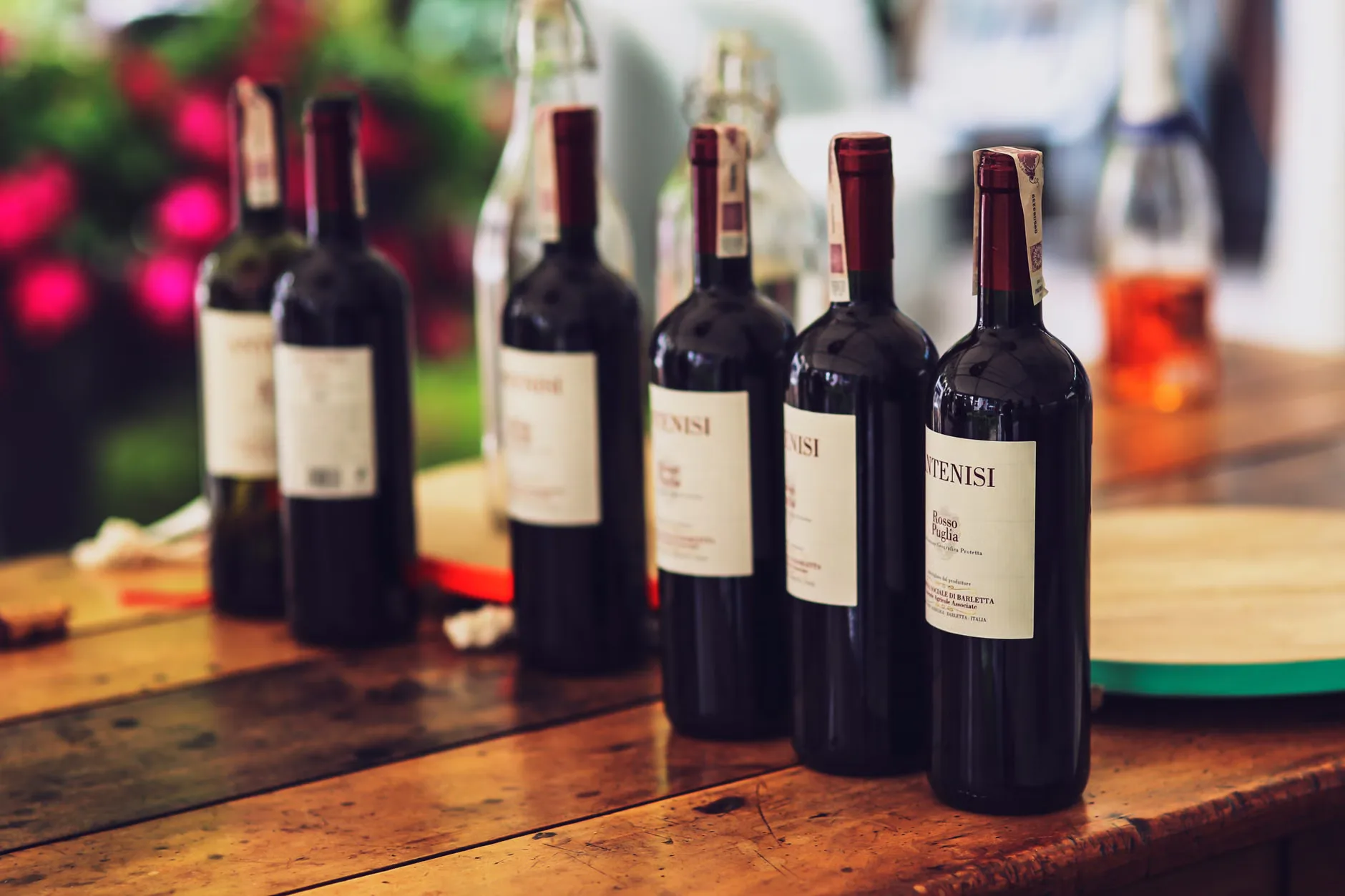 Taste East Devon Festival – Vineyard Tour and Pool House Lunch at Lympstone Manor