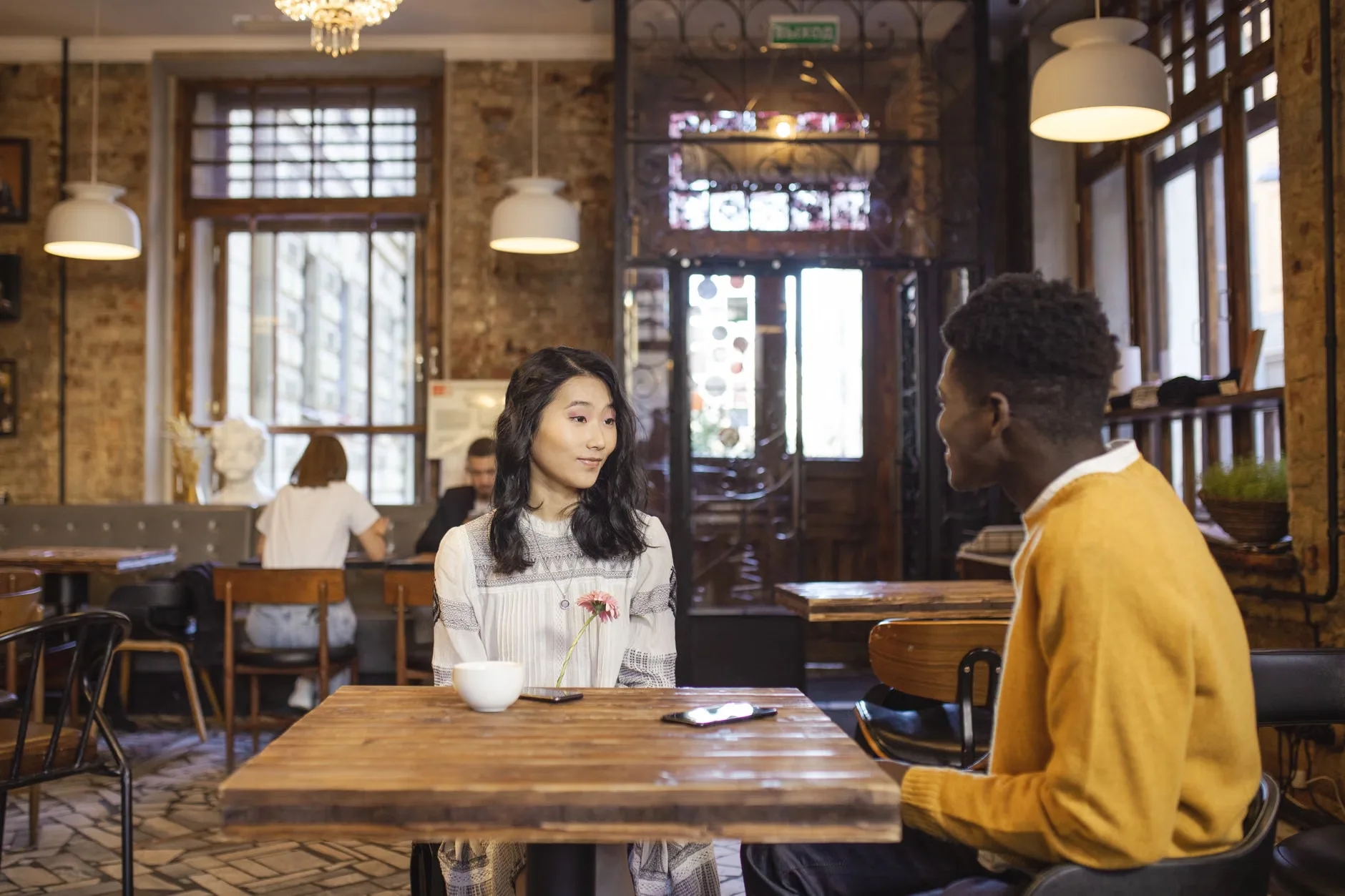 Speed Dating Event at Veeno