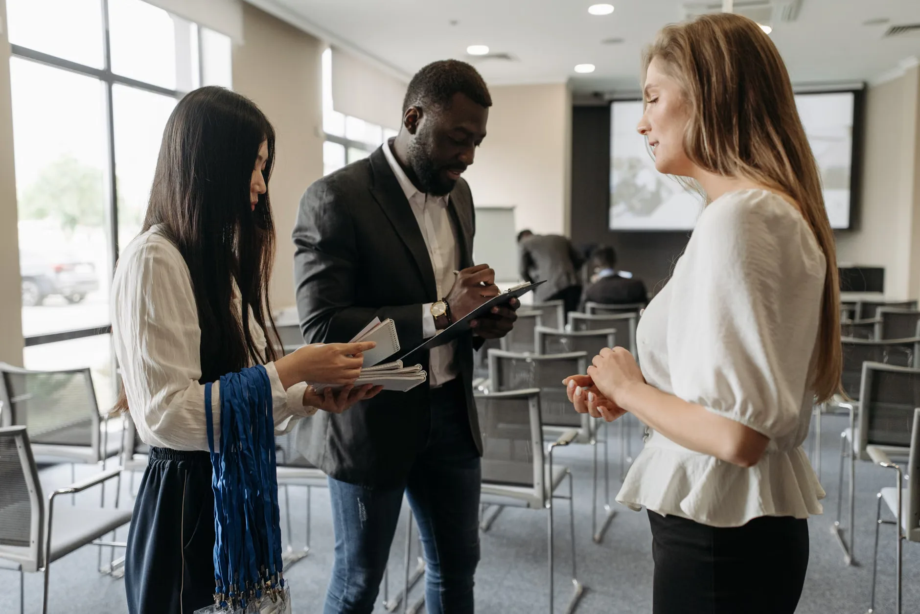 Expert Negotiation Strategies: 1 Day Professional Training | Windsor at Regus - Windsor Thames Street