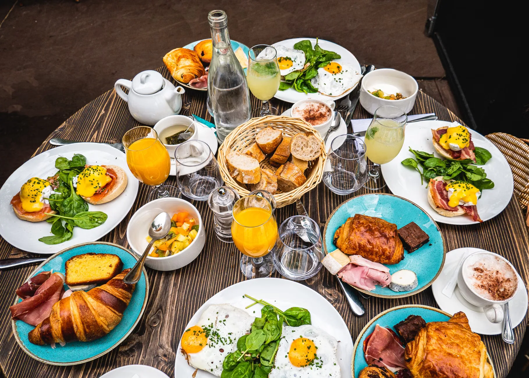 BRUNCH Sat 1st Aug - 80's Neon Bottomless Brunch