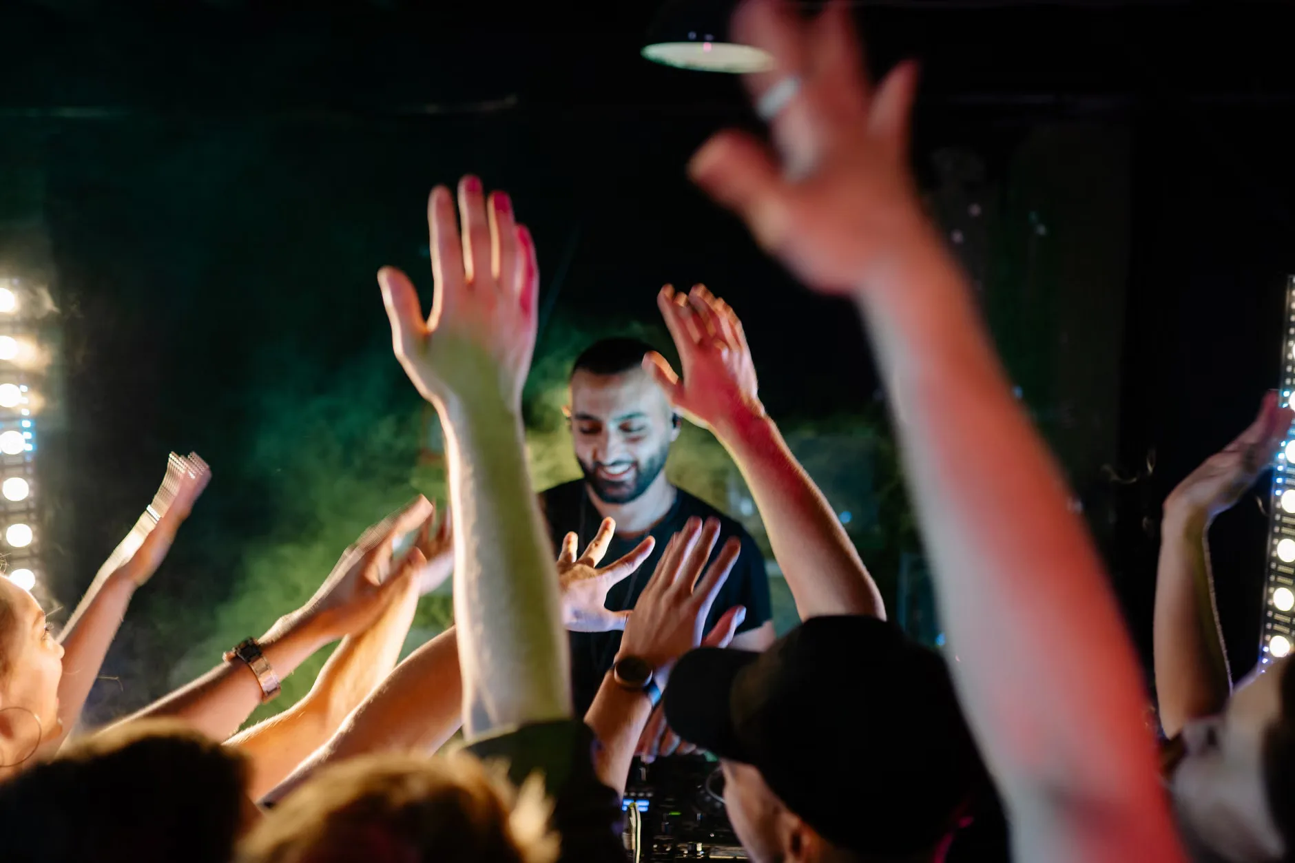 BILLY'S LATE NIGHT POOL PARTIES - Free entry pool tournaments at Billy Bootleggers Nottingham
