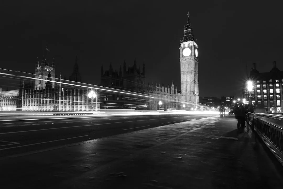 London Smartphone Photography workshop and tour at Blackfriars Station South Entrance (Stop D)