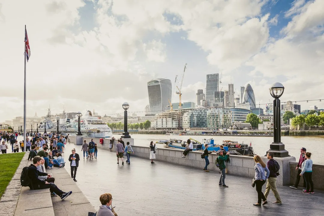 ⭐ London Social for 20s & 30s | Meet New People ⭐ — Slug & Lettuce - St ...