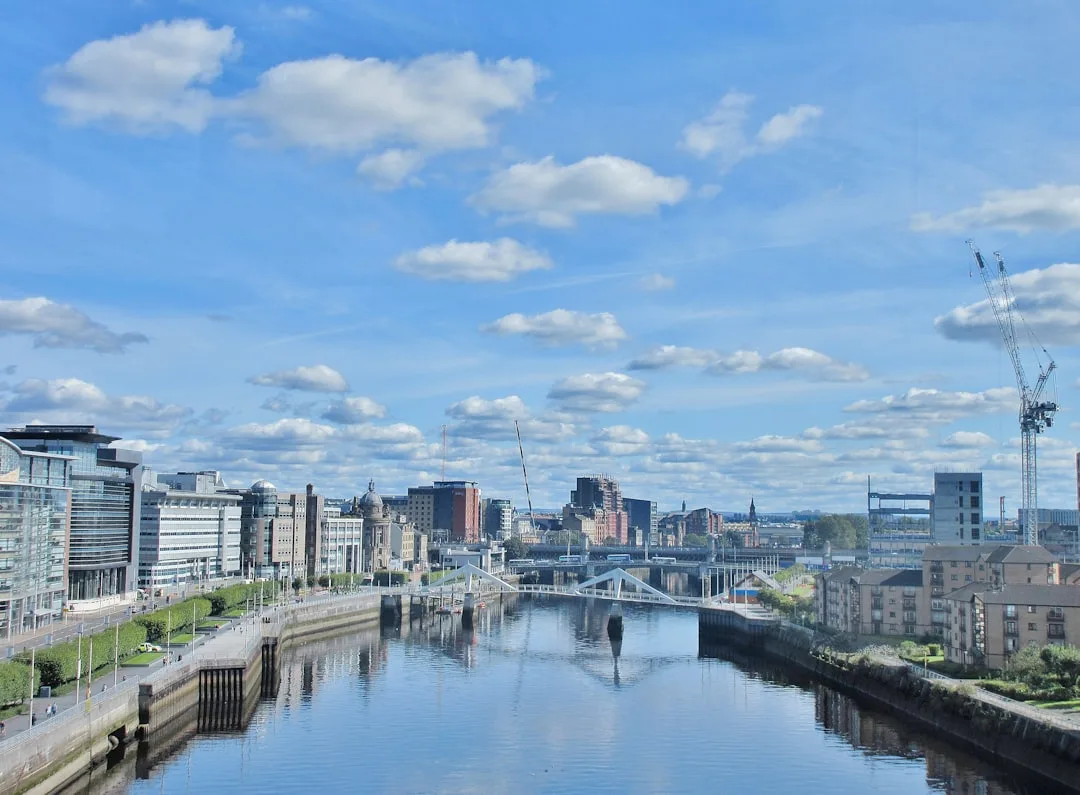 Glasgow City and Clyde Bridges Bike Tour at Drygate Brewing Co.