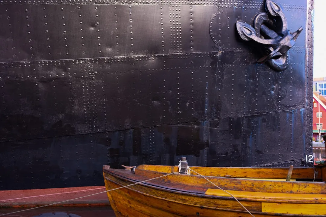 Titanic Experience and Giant's Causeway tour from Belfast at Plaza Building
