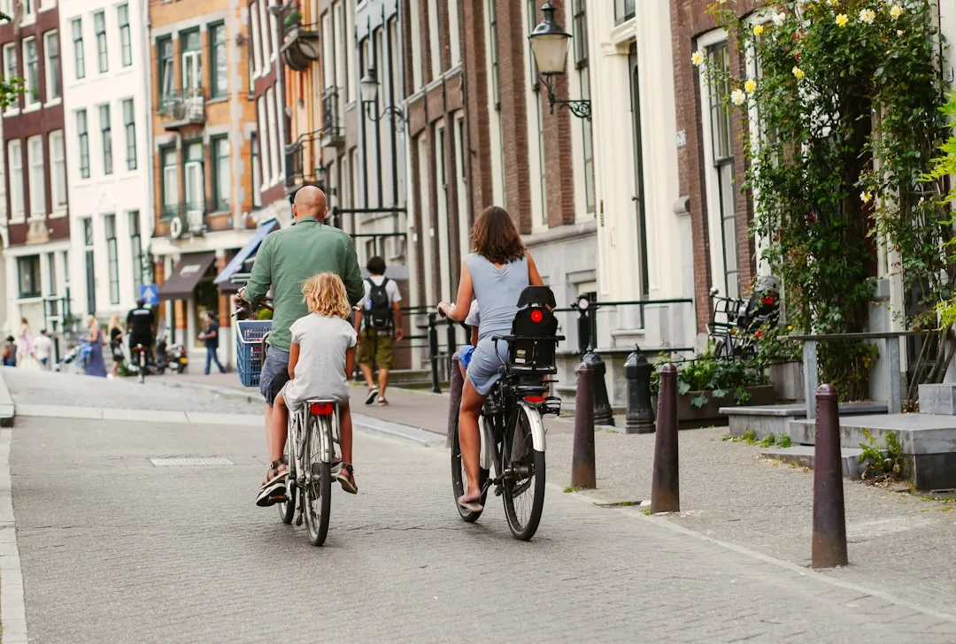 Family friendly cycle tour to Edinburgh's coast at Bridgend Farmhouse Cafe