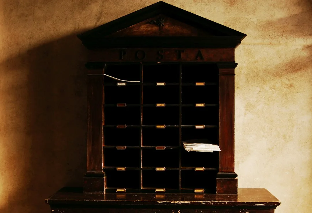 Wardrobe of an 18th Century Lady display in Mansion House at Castle Ward