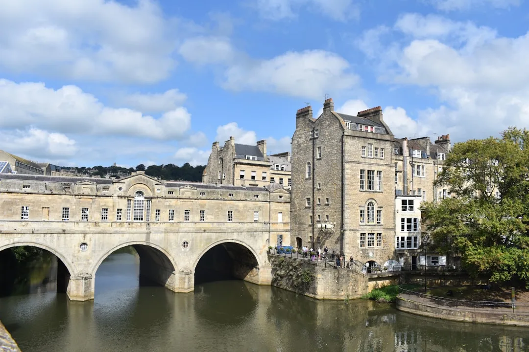 Walking Tour of Bath with Blue Badge Tourist Guide at Bath Abbey