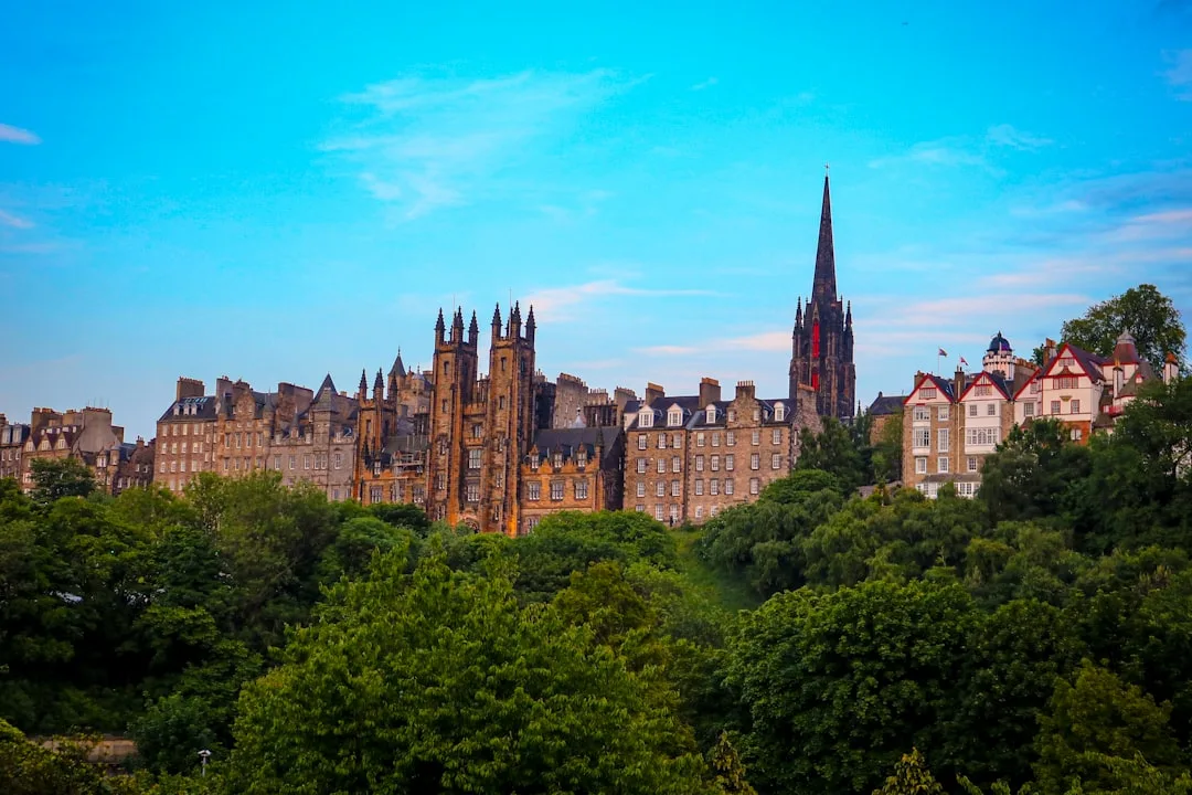 Edinburgh The Royal City: Day Tour from London at Empire Textiles