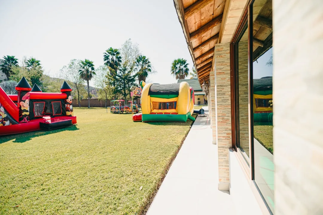 Ride n Bounce at Sneaky Pete's