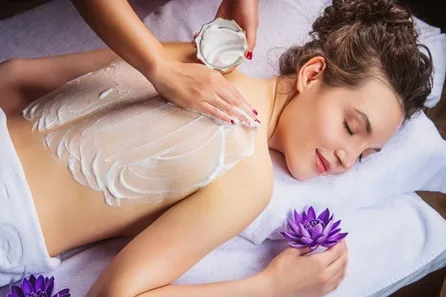 7 Bali Spa London Tropical Scrub Hammam with Balinese Massage, Light Bites and Prosecco at London