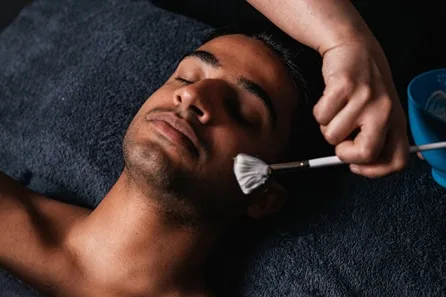 Weekday Back Massage or Facial with Spa Relax at Renew, Hilton Bankside Spa at Renew, Hilton Bankside Spa