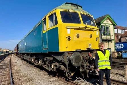 Chiltern Hills 120 Minute Private Diesel Train Driving Experience at Chinnor