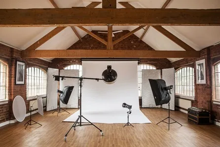 Friends Photoshoot with Complimentary Prints and Keychains at Derbyshire