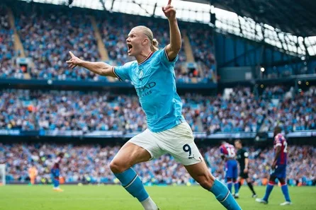Manchester City vs Leeds United Premier League Tickets with 93:20 Lounge Access for Two - 2nd December 2026 at Etihad Stadium