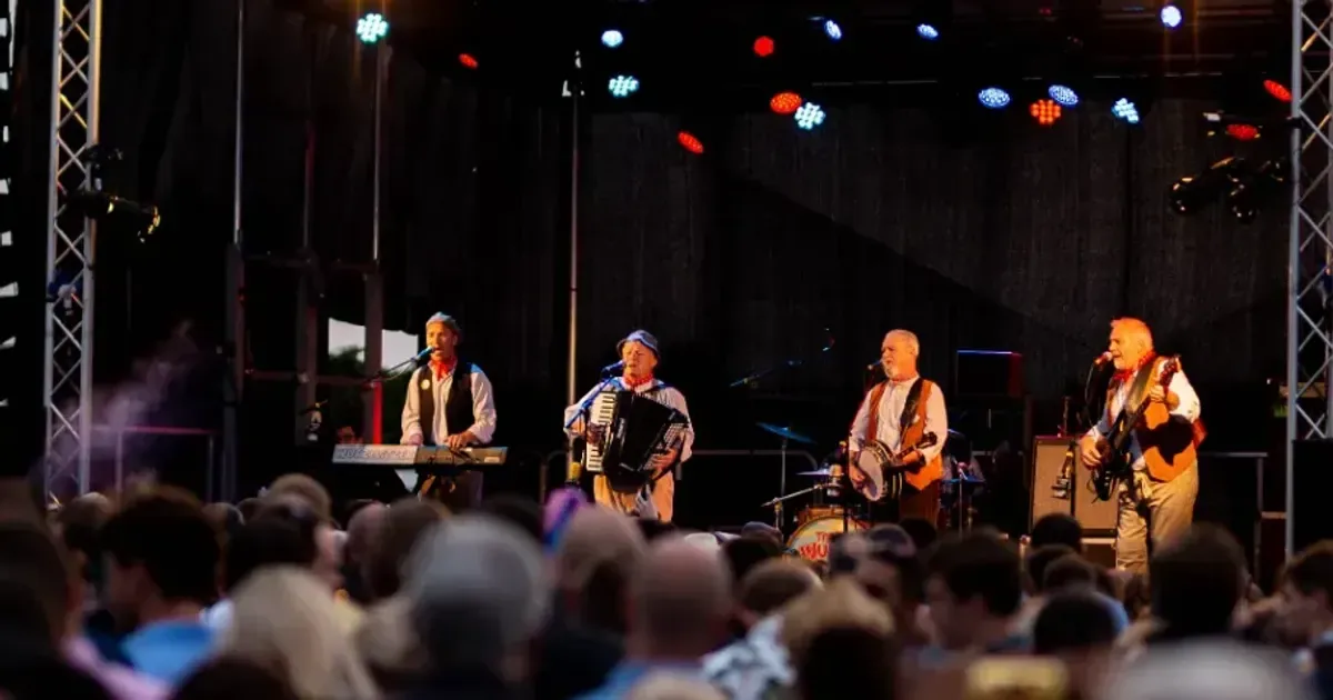 Bath Racecourse July Racing (The Wurzels) at Bath Racecourse