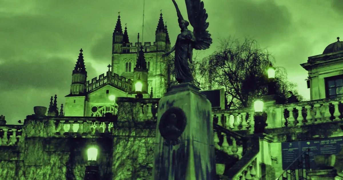 Bath Ghost Tour at Meet Outside Bath Abbey Main Door