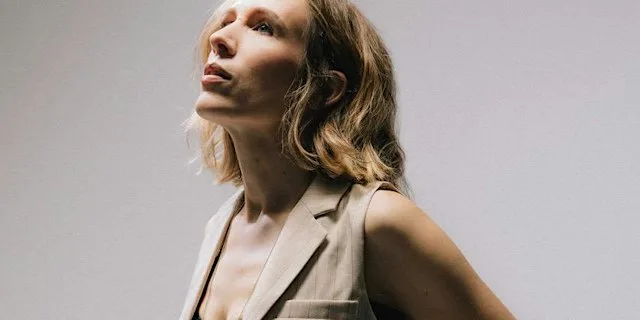 singer-songwriter @ temperance | Katey Brooks