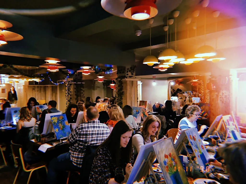 Boozy Brushes, Drag Upbeat Indie Harvest Moon Paint Party! Glasgow at Blue Dog