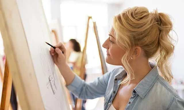 Life Drawing at Bits on the Side, in Leigh on Sea (August) at Bits on the side
