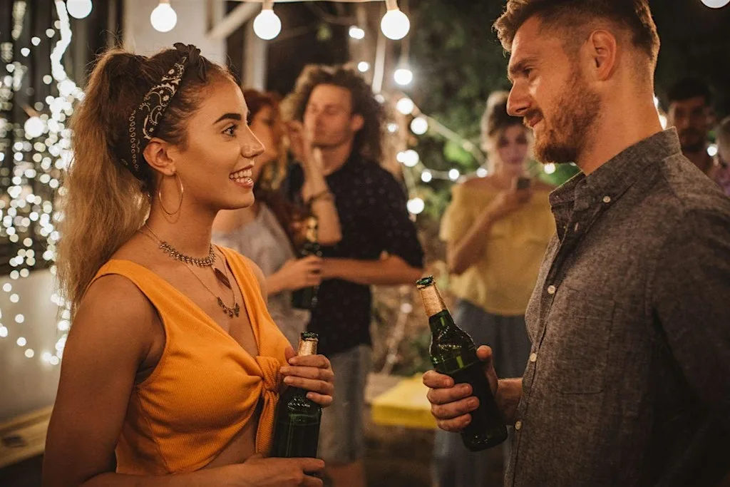 BIG SOCIAL SINGLES MEETUP at TP Smith's Bar and Restaurant