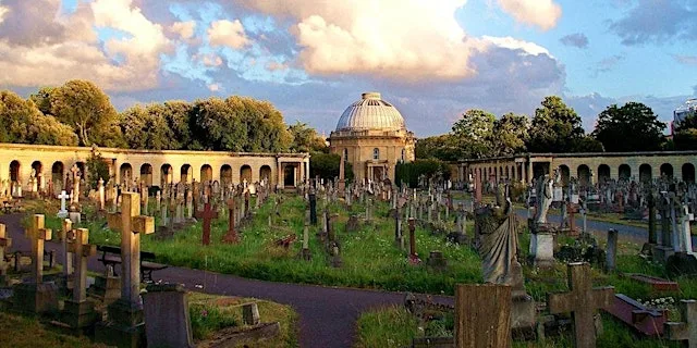 Open Day Tour: Creative, Inspirational Women of Brompton Cemetery