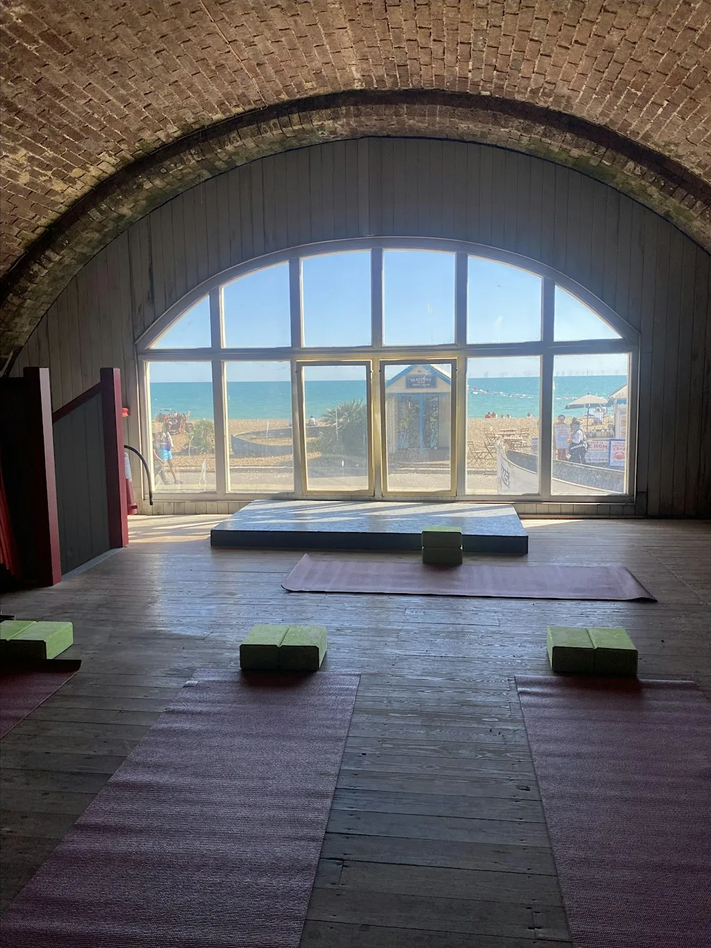 Flow Yoga - All levels