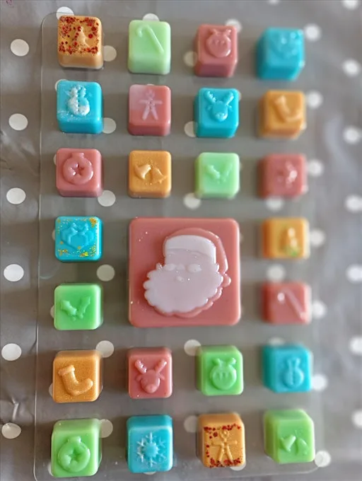 Make your own wax melt advent calendar with festive treats- Sedgefield