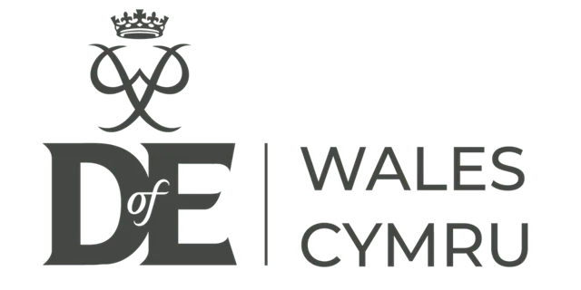Duke of Edinburgh Award Welcome Ages 14-24 / Croeso i Gwobr Dug Caeredin