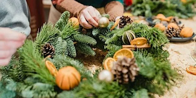 Christmas Wreath Making Workshop at The Wateringbury