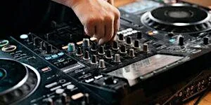 Second City - a night of Chicago House, Funk, and Soul at Temper and Brown