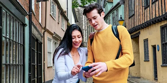 Discover Norwich! Self Guided, Interactive Treasure Hunt & City Walk