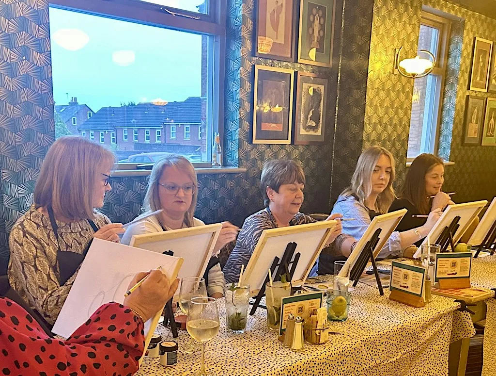 Cocktails on Canvas: The ‘Chicken Wine’ Gift | Sip & Paint Sutton Coldfield at Quinto Lounge