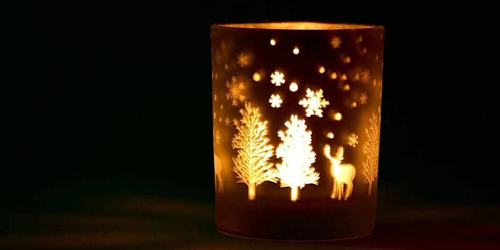 Deluxe Range: Festive Candle Making with Fizz- Field and Fodder Durham at Field & Fodder