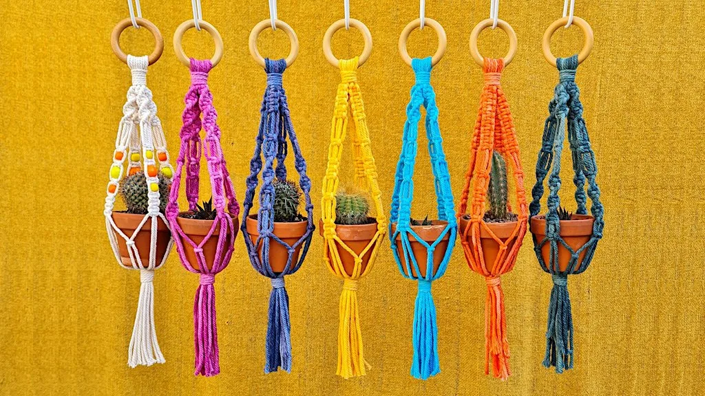 Create a Mini Macramé Plant Hanger - Fishponds at Porto Lounge