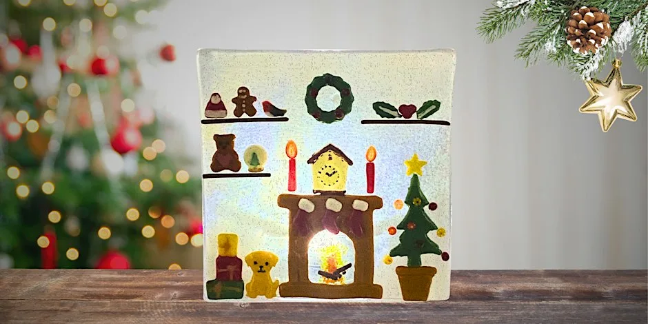 Fused glass festive tealight holder