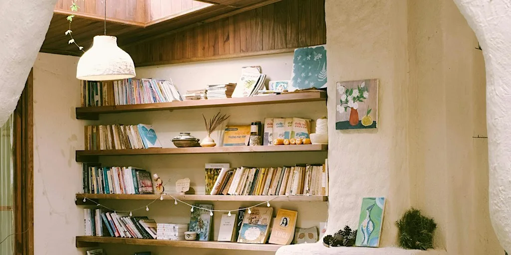 Book Club en español en Dublín. at Wren Urban Nest