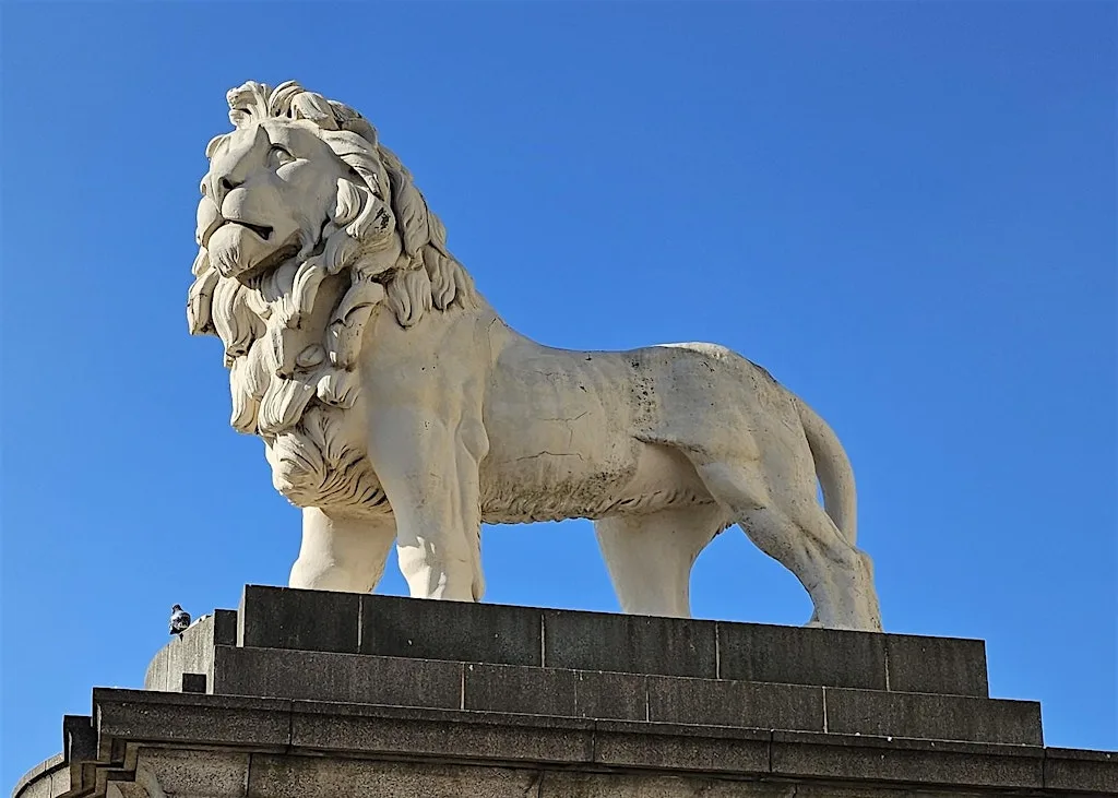 Stories in Sculpture at Waterloo Station