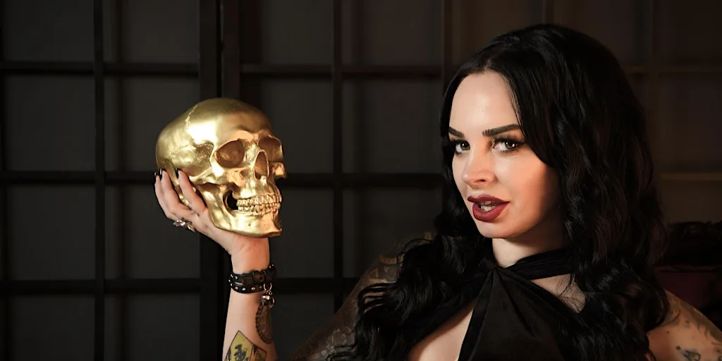 Horror Movies and Psychology with Katie Evans - LIVE at The Last Tuesday Society / Viktor Wynd's Museum of Curiosities