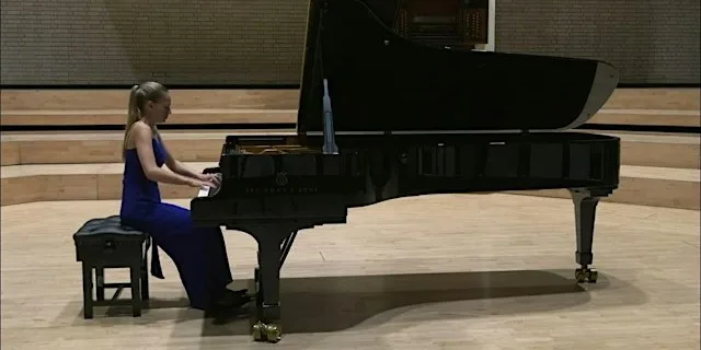 Rose McLachlan at Yamaha Music School