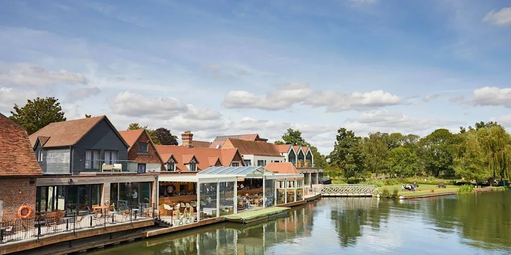 Guides for Brides The Swan at Streatley Wedding Fair, Berkshire, RG8 9HR at The Swan at Streatley
