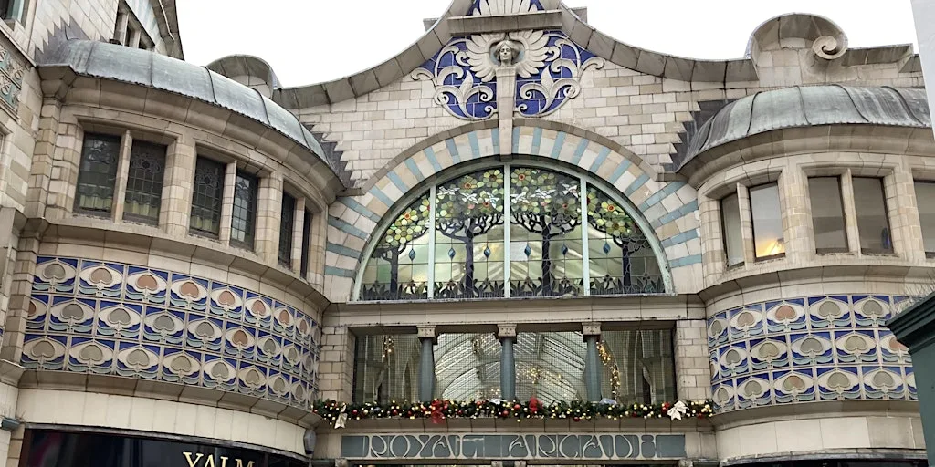 Shopping for History - walking tour at The Forum