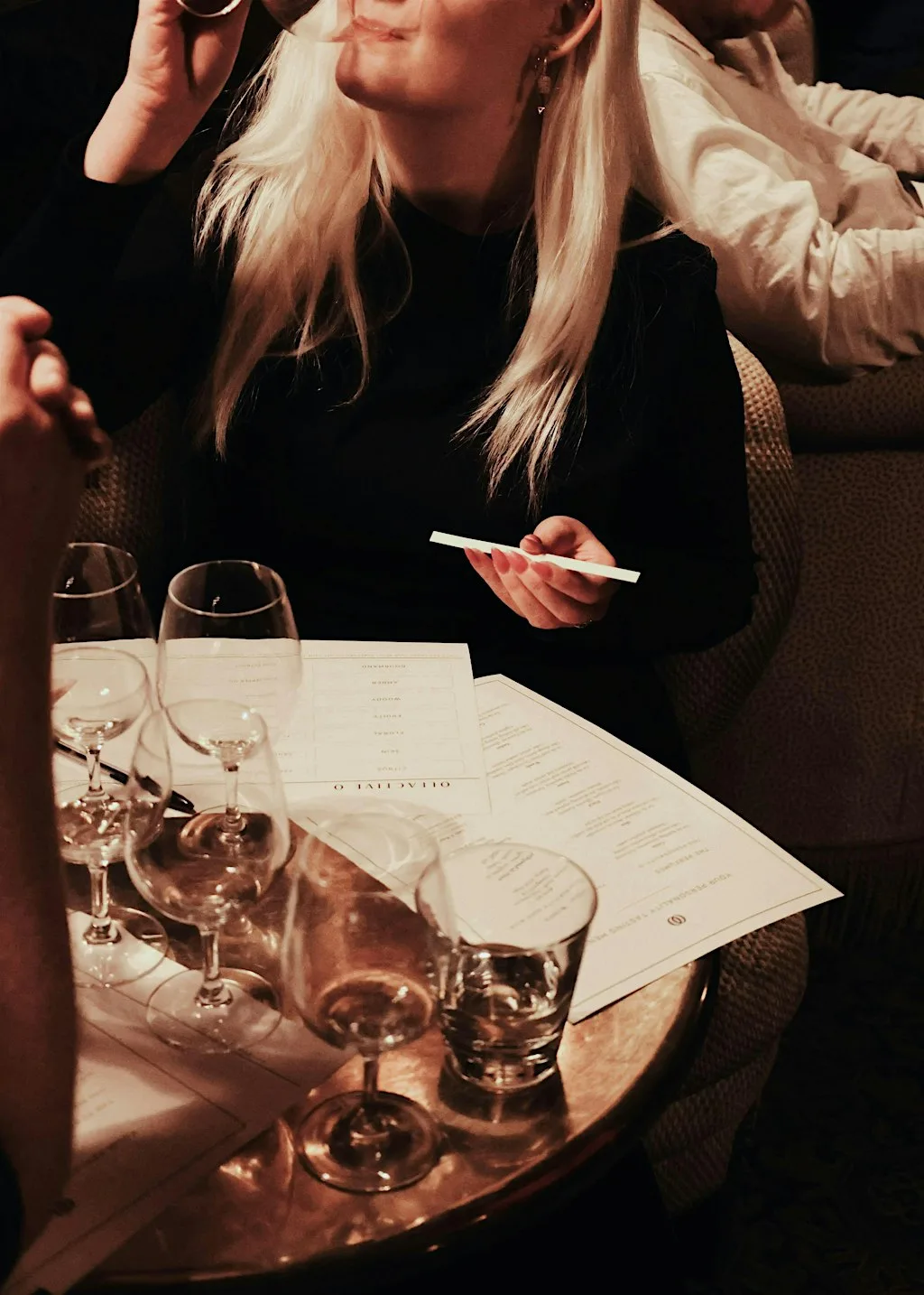 Sniff & Sip®: Perfume & Wine Pairing with Olfactive O