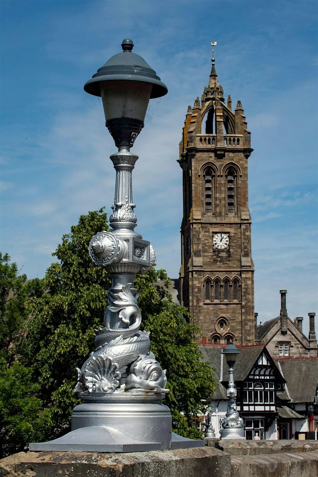 Peebles - 900 years in 90 minutes