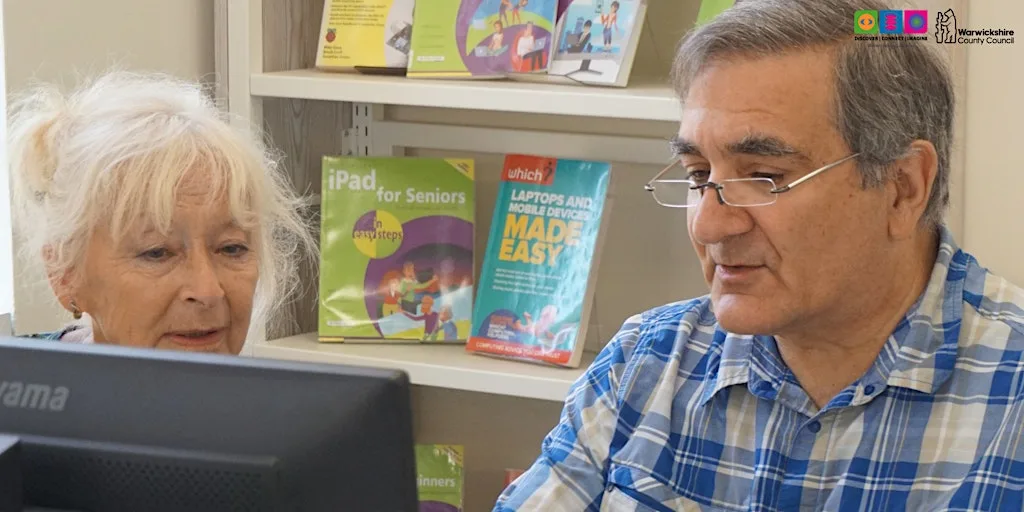 IT Help at Nuneaton Library and Information Centre