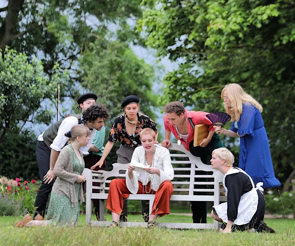 Shakespeare in the Garden - The Merry Wives of Windsor at Elstow Abbey C Of E Church