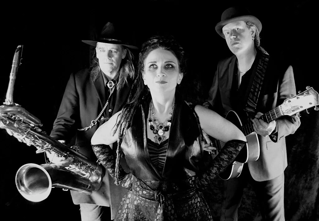 voodoo @ temperance | Jo Carley and the Old Dry Skulls